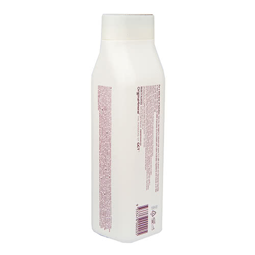 O&M Hydrate and Conquer Shampoo