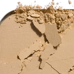 Youngblood Pressed Mineral Foundation - Warm Beige